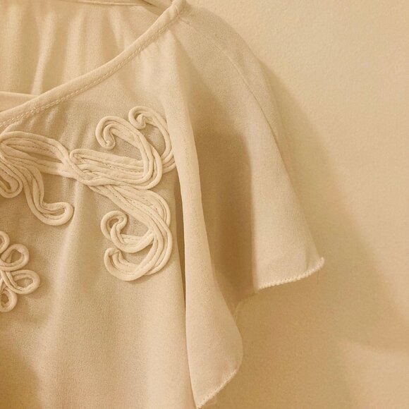 Max Studio Cream Flutter Sleeve Blouse Fairycore Size SP - Picture 3 of 8